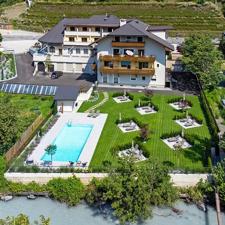 Self Service Hotel Schnalser Hof Naturns Εξωτερικό φωτογραφία