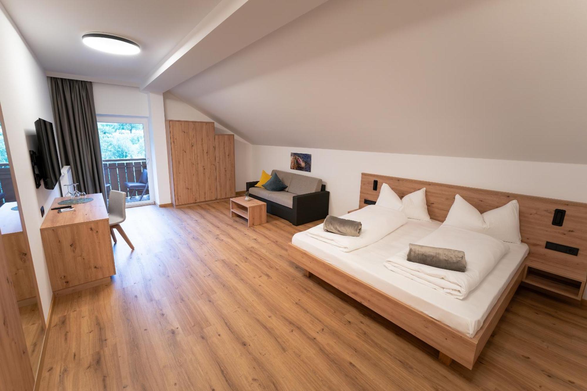 Self Service Hotel Schnalser Hof Naturns Εξωτερικό φωτογραφία