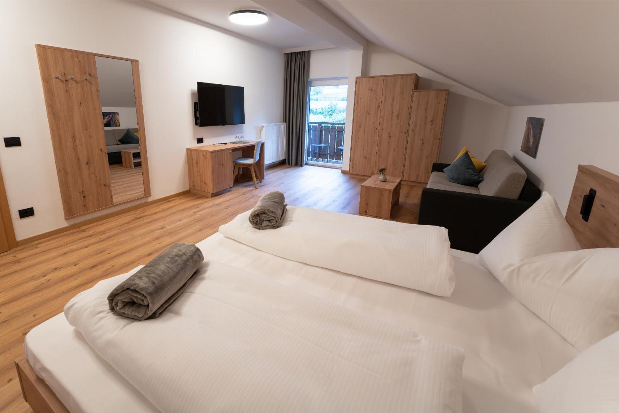 Self Service Hotel Schnalser Hof Naturns Δωμάτιο φωτογραφία
