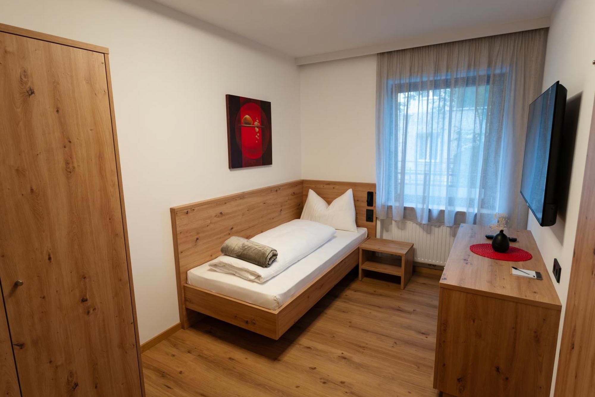 Self Service Hotel Schnalser Hof Naturns Εξωτερικό φωτογραφία