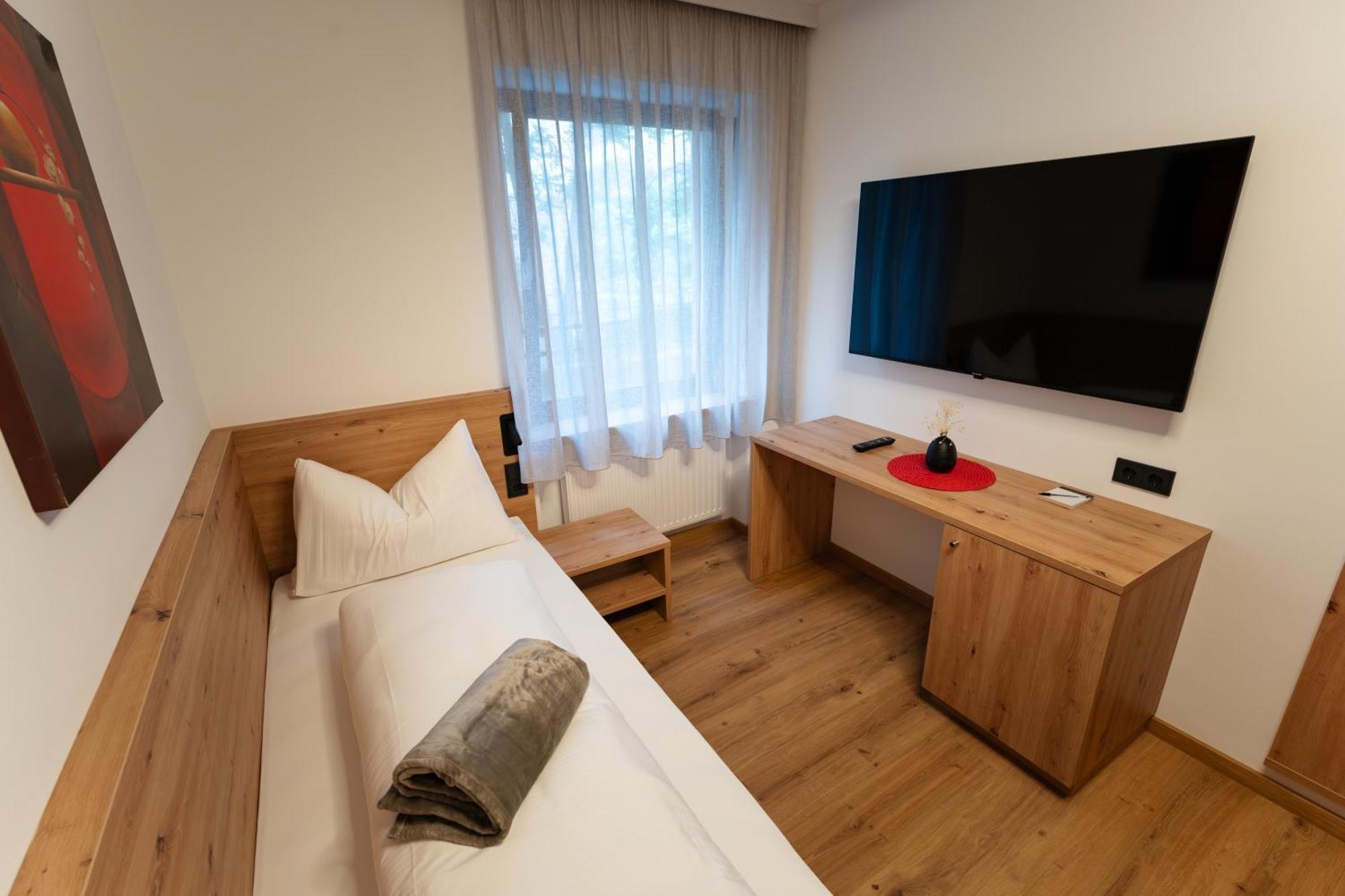 Self Service Hotel Schnalser Hof Naturns Εξωτερικό φωτογραφία