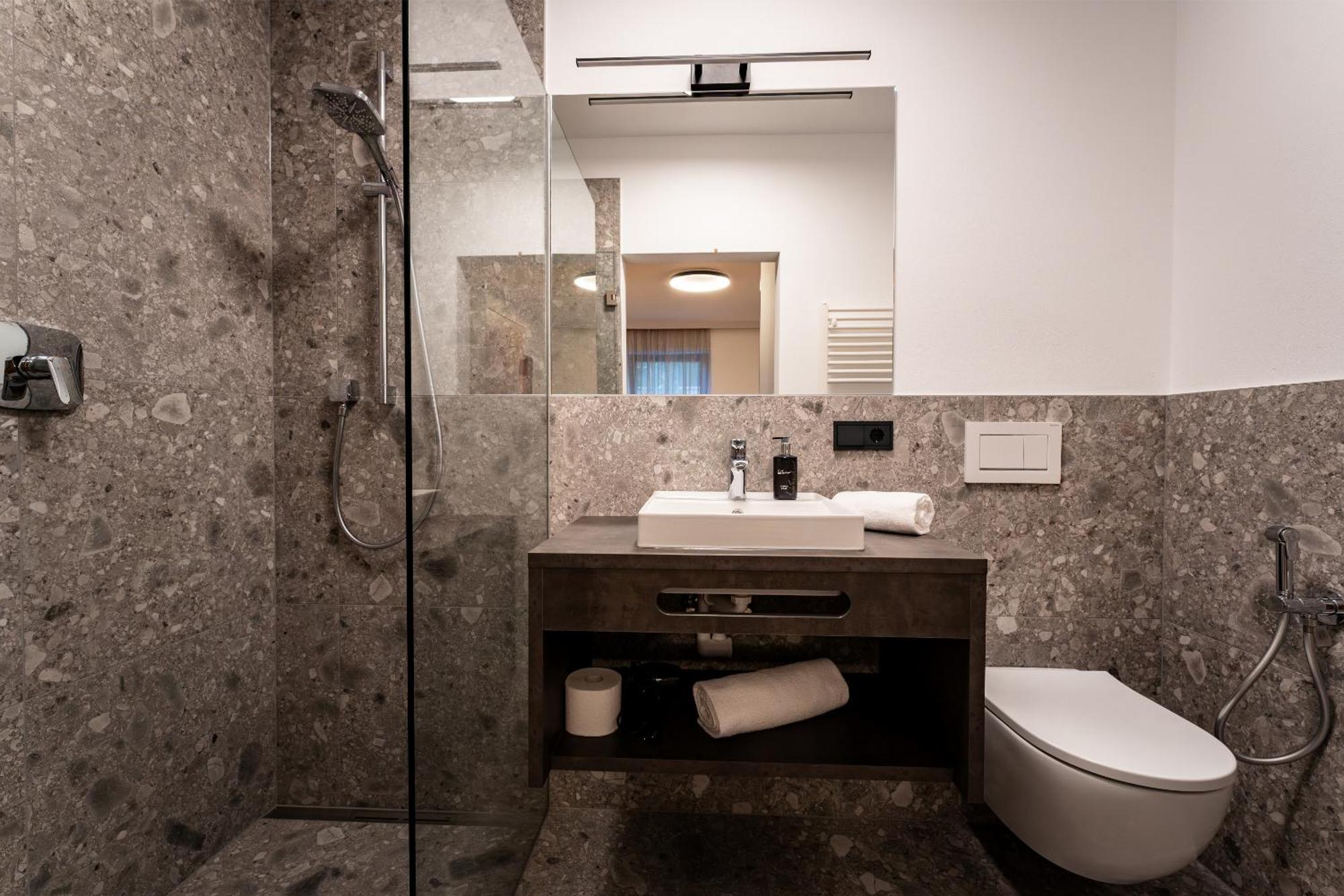Self Service Hotel Schnalser Hof Naturns Εξωτερικό φωτογραφία